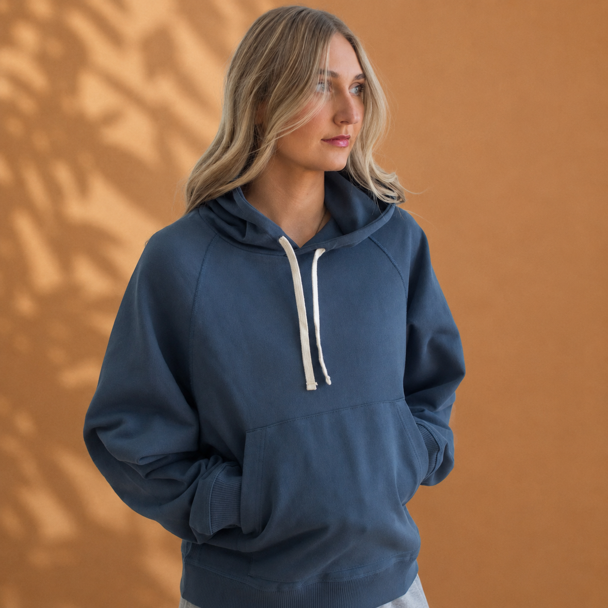 Women's Organic Cotton Midweight Raglan Hoodie