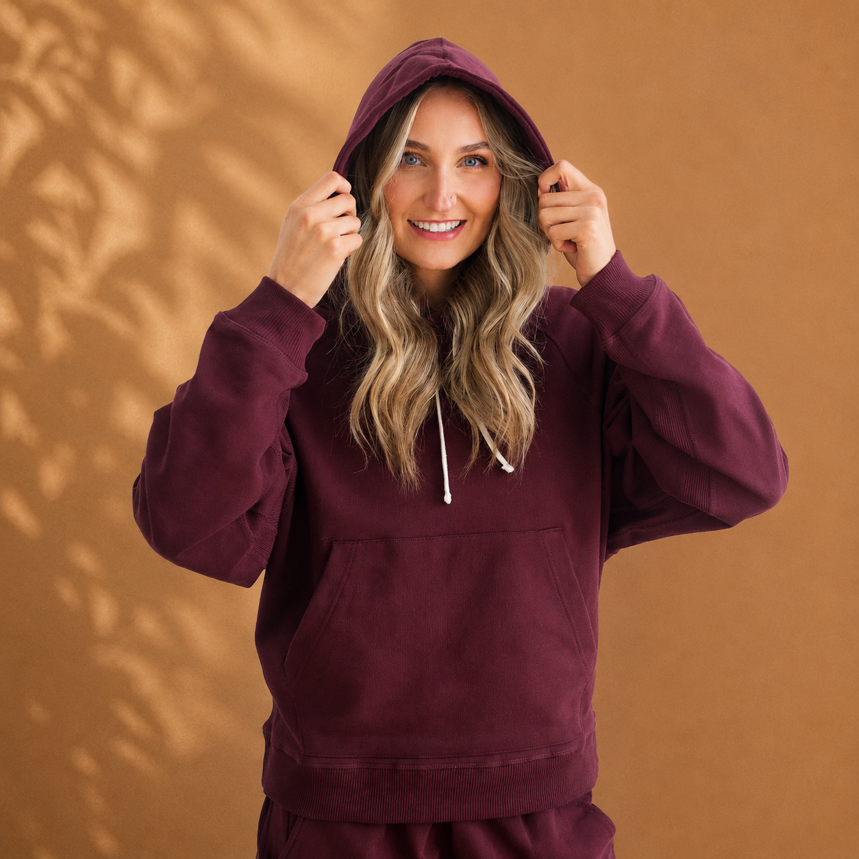 Women's Organic Cotton Midweight Raglan Hoodie